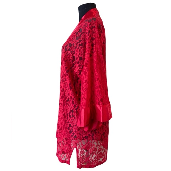 Vintage Victoria’s Secret Gold Label Red Lace Satin Robe - Picture 6 of 11